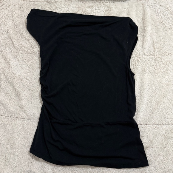 Babaton Black Gallery Top - Picture 2 of 3